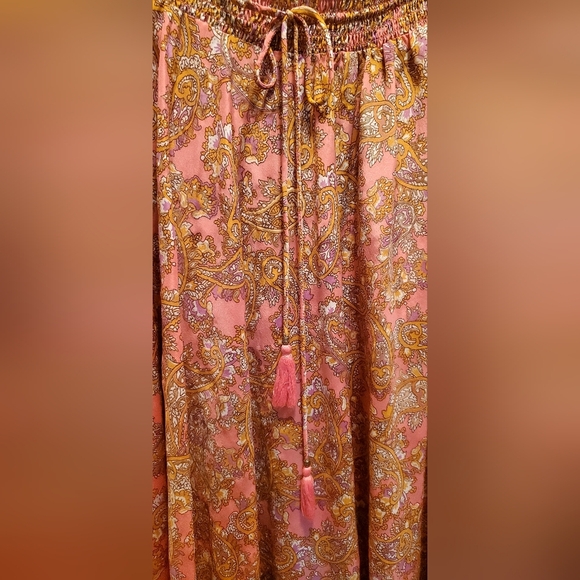 Chelsea & Theodore 2 Pc Boho Halter And Midi Skirt Pink & Gold Size Small - Picture 9 of 10